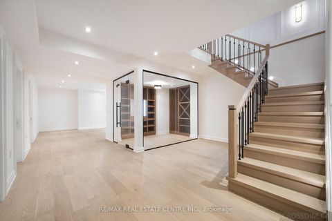 Photo 30 at 1065 Rebecca Street, WO West, Oakville