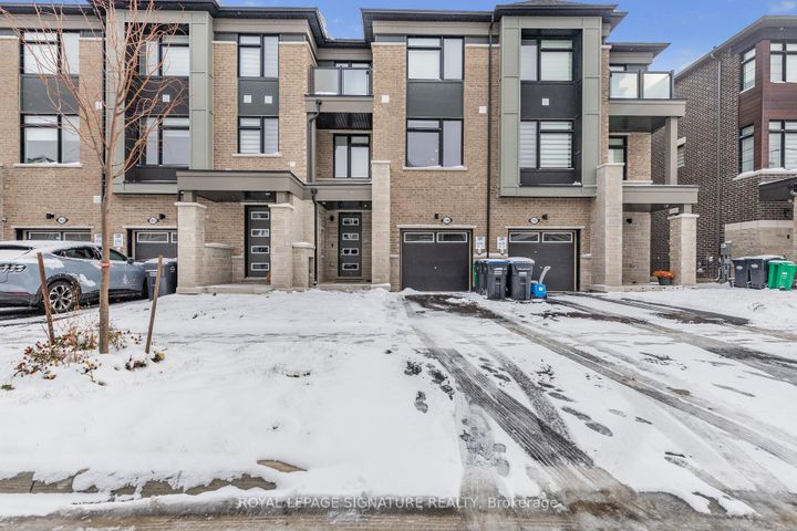 Photo 1 at 158 Keppel Circle, Northwest Brampton, Brampton