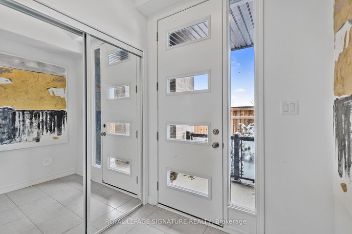 Photo 4 at 158 Keppel Circle, Northwest Brampton, Brampton