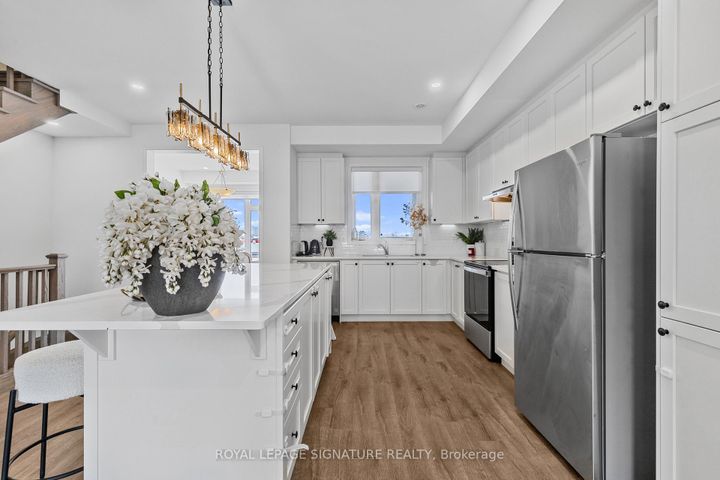 Photo 13 at 158 Keppel Circle, Northwest Brampton, Brampton