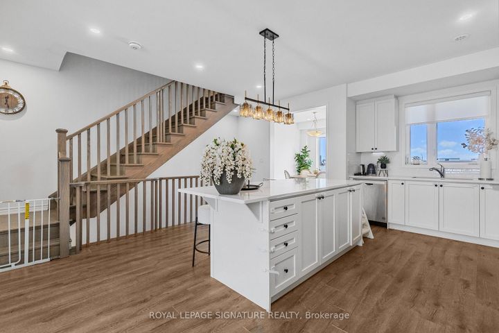 Photo 14 at 158 Keppel Circle, Northwest Brampton, Brampton