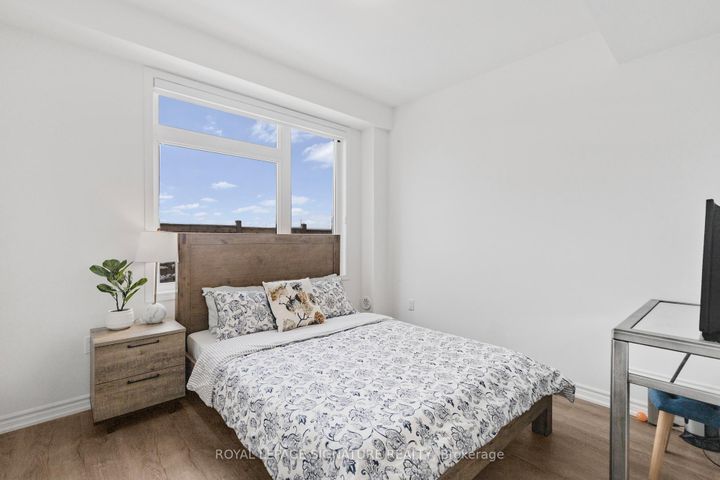 Photo 30 at 158 Keppel Circle, Northwest Brampton, Brampton