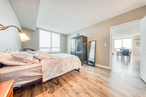 Photo 18 at 806 - 100 Promenade Circle, Brownridge, Vaughan