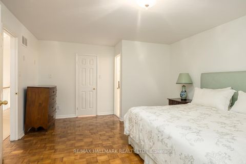 Photo 10 at 136 - 48 Crimson Millway, Windfields, Toronto