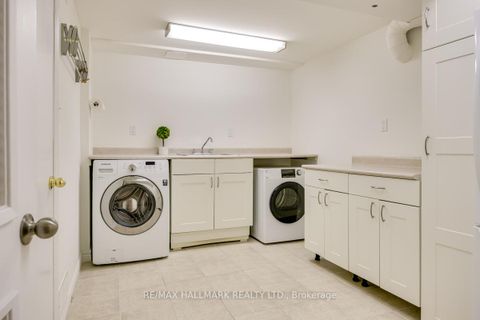 Photo 19 at 136 - 48 Crimson Millway, Windfields, Toronto