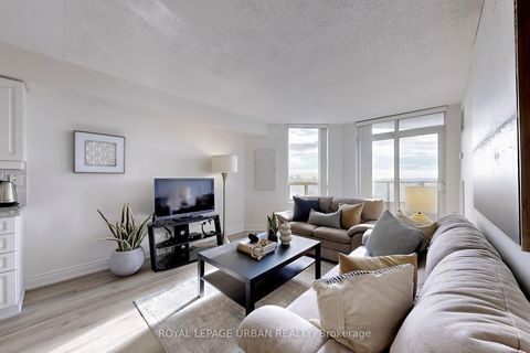 Photo 6 at 908 - 78 Harrison Garden Boulevard, Willowdale East, Toronto