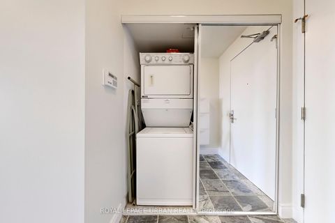 Photo 30 at 908 - 78 Harrison Garden Boulevard, Willowdale East, Toronto