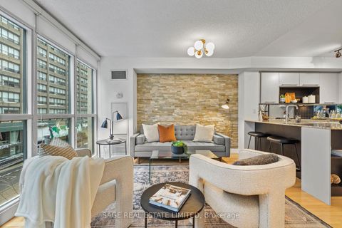 Photo 12 at 328 - 25 Carlton Street, Yonge Corridor, Toronto