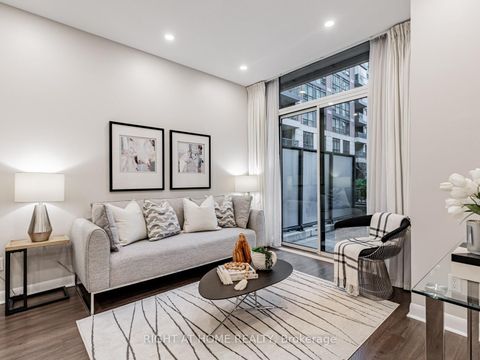 Photo 9 at 122 - 525 Wilson Avenue, Clanton Park, Toronto