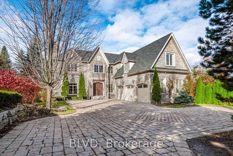 Photo 1 at 636 Sunset Beach Road, Oak Ridges Lake Wilcox, Richmond Hill