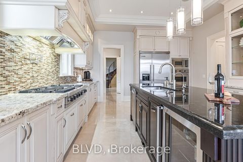 Photo 10 at 636 Sunset Beach Road, Oak Ridges Lake Wilcox, Richmond Hill