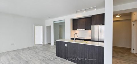 Photo 3 at N424 - 7 Golden Lion Heights, Newtonbrook East, Toronto