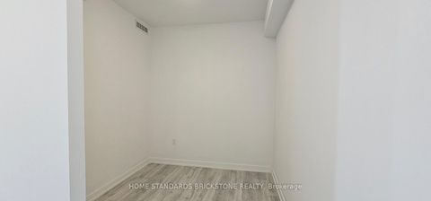 Photo 13 at N424 - 7 Golden Lion Heights, Newtonbrook East, Toronto