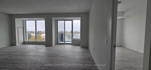 Photo 18 at N424 - 7 Golden Lion Heights, Newtonbrook East, Toronto