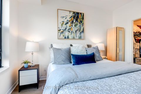 Photo 9 at 610 - 2522 Keele Street, Maple Leaf, Toronto