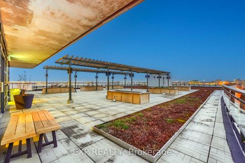 Photo 19 at 610 - 2522 Keele Street, Maple Leaf, Toronto