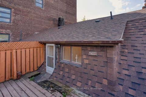 Photo 27 at 195-197 Dovercourt Road, Bellwoods, Toronto