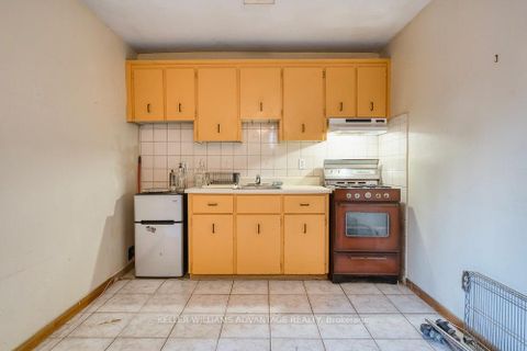 Photo 45 at 195-197 Dovercourt Road, Bellwoods, Toronto