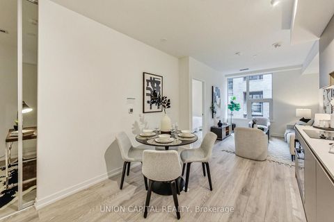 Photo 7 at 611 - 55 Mercer Street, Waterfront Communities C1, Toronto
