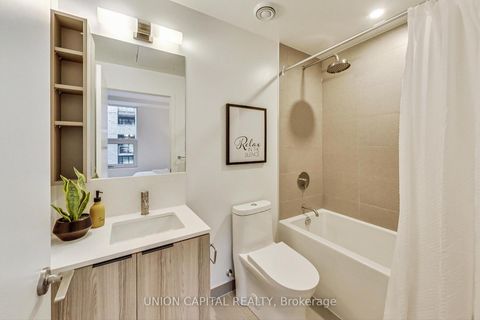 Photo 18 at 611 - 55 Mercer Street, Waterfront Communities C1, Toronto