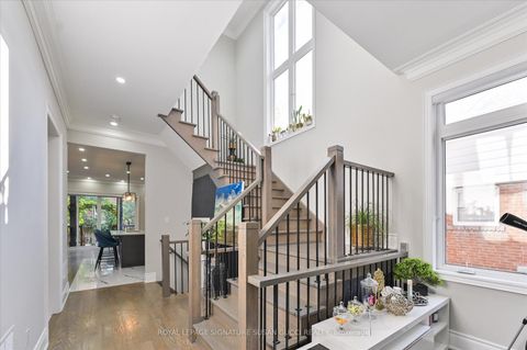 Photo 4 at 3 Holmstead Avenue, Parkview, Toronto