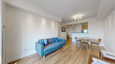 Photo 7 at PH01 - 61 Town Centre Court, Bendale, Toronto