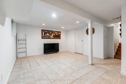 Photo 33 at 75 Upwood Avenue, Rustic, Toronto