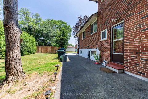 Photo 38 at 75 Upwood Avenue, Rustic, Toronto