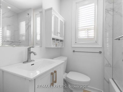 Photo 10 at 1001 Castlefield Avenue, Belgravia, Toronto