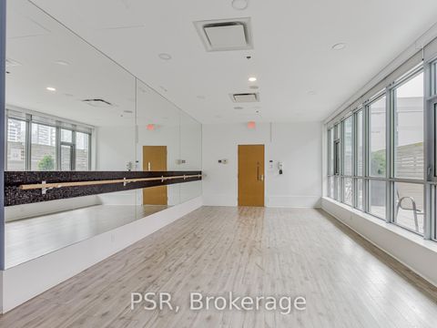 Photo 33 at 801 - 375 King Street W, Waterfront Communities C1, Toronto