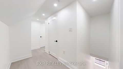 Photo 17 at 685 Jane Street, Smythe, Toronto