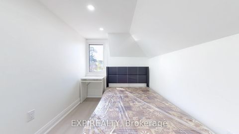 Photo 24 at 685 Jane Street, Smythe, Toronto