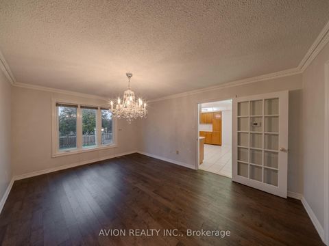 Photo 8 at 103 Spadina Road, Bayview Hill, Richmond Hill