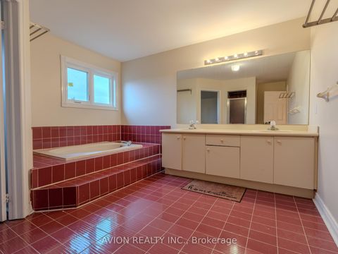 Photo 19 at 103 Spadina Road, Bayview Hill, Richmond Hill