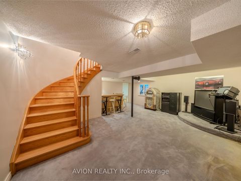 Photo 20 at 103 Spadina Road, Bayview Hill, Richmond Hill