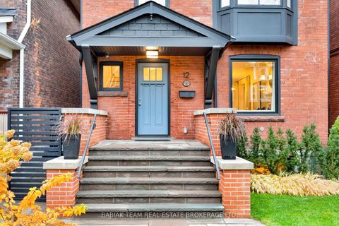 Photo 1 at 12 Hewitt Avenue, Swansea, Toronto
