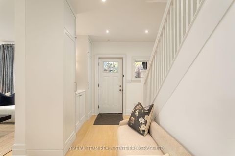 Photo 2 at 12 Hewitt Avenue, Swansea, Toronto