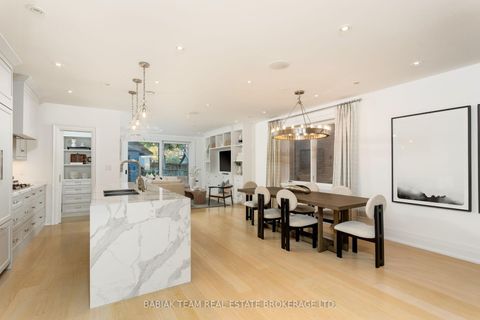 Photo 6 at 12 Hewitt Avenue, Swansea, Toronto