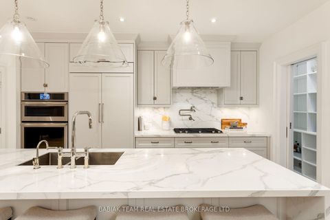 Photo 10 at 12 Hewitt Avenue, Swansea, Toronto