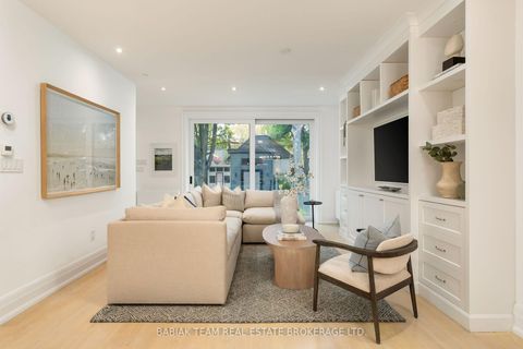 Photo 13 at 12 Hewitt Avenue, Swansea, Toronto