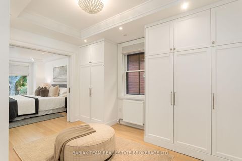 Photo 24 at 12 Hewitt Avenue, Swansea, Toronto