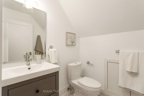 Photo 34 at 12 Hewitt Avenue, Swansea, Toronto