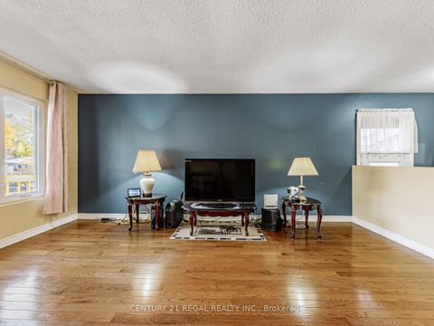 Photo 5 at 335 Burrows Hall Boulevard, Malvern, Toronto