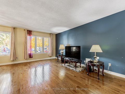 Photo 6 at 335 Burrows Hall Boulevard, Malvern, Toronto