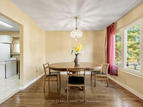 Photo 9 at 335 Burrows Hall Boulevard, Malvern, Toronto