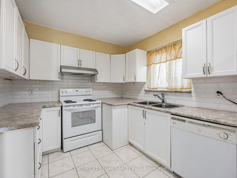 Photo 10 at 335 Burrows Hall Boulevard, Malvern, Toronto