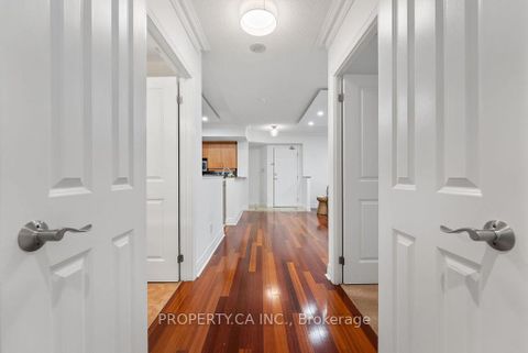 Photo 12 at 101 - 1801 Bayview Avenue, Leaside, Toronto