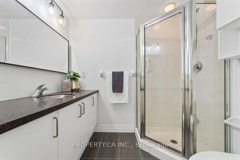 Photo 19 at 101 - 1801 Bayview Avenue, Leaside, Toronto