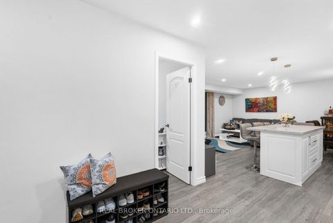 Photo 16 at 102 - 1200 Bridletowne Circle, L'Amoreaux, Toronto