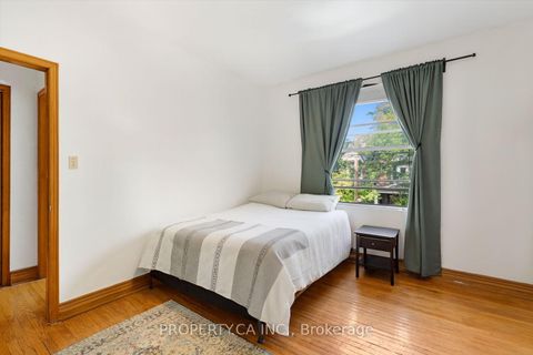 Photo 23 at 790 Manning Avenue, Annex, Toronto